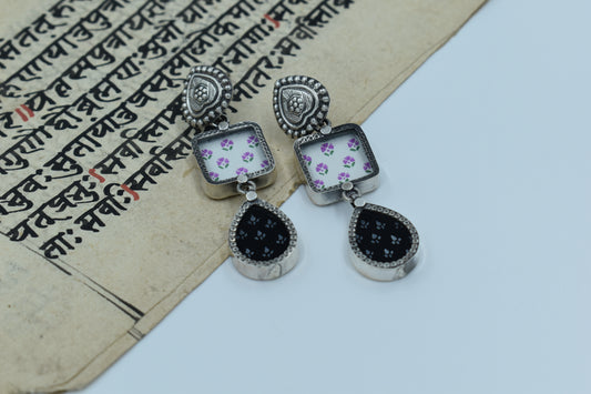 Ratna Pushpa Silver Earings